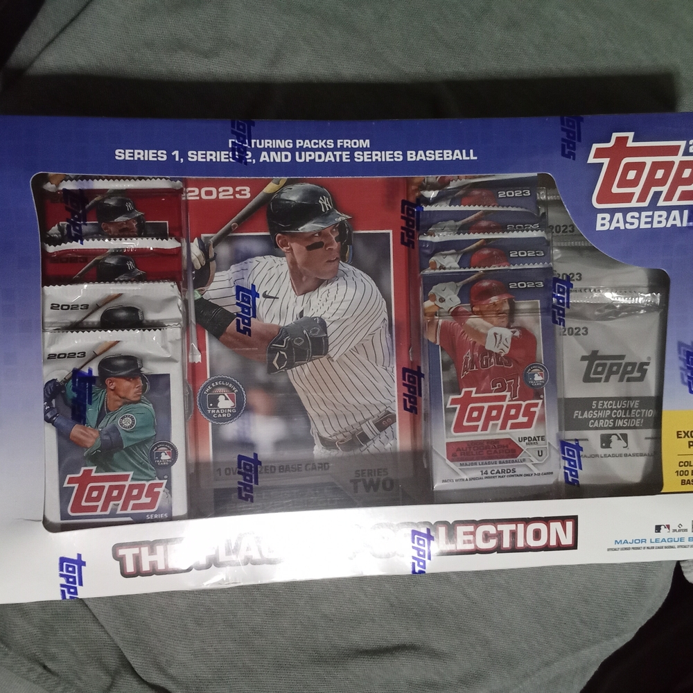 Topps Baseball Card Pack Display with Red, White and Blue Accents - Picture 2 of 2